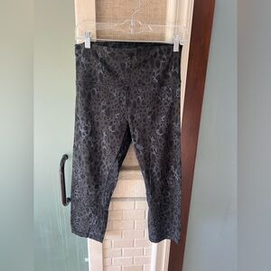 Lululemon Athletica animal print  Patterned cropped Leggings